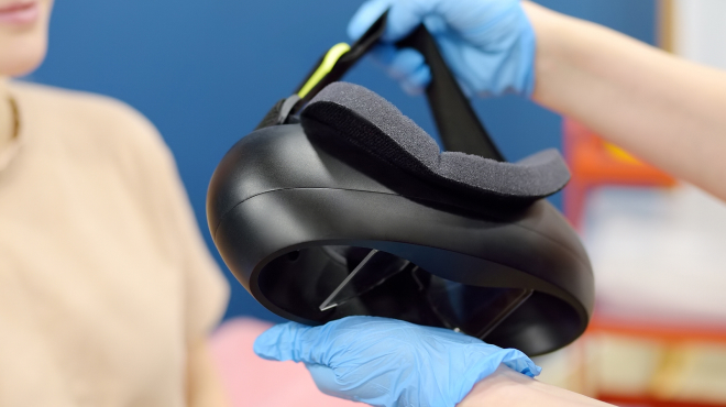 전정재활치료, 어떤 분들에게 필요할까요?